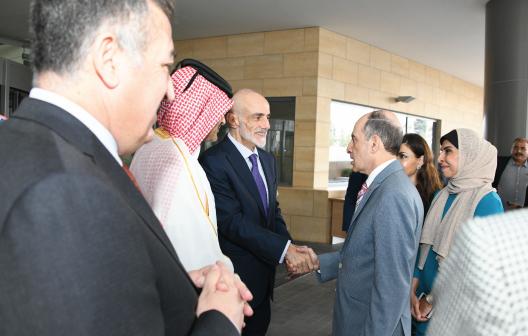 Qatar Airways Commemorates the Opening of its New Ward at KHCC