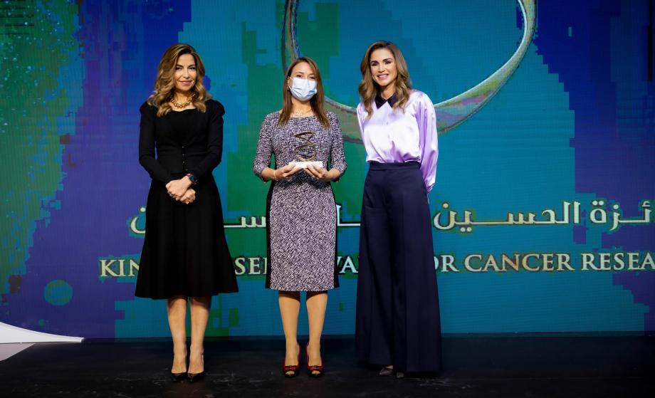 Queen Rania Honors Recipients of the King Hussein Award for Cancer Research