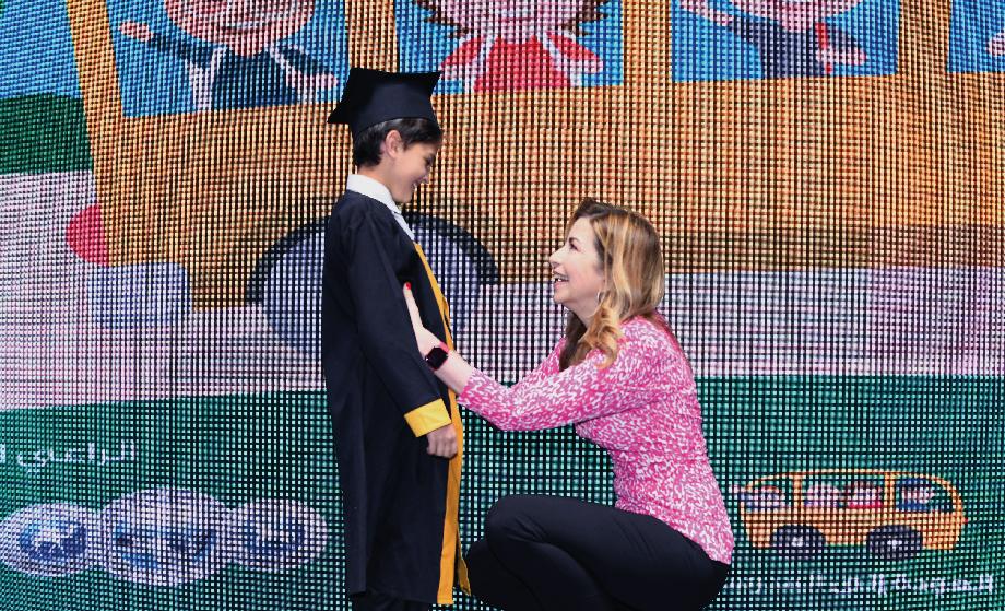 Princess Ghida Talal Graduates 100 Students from “Back-to-School” Program