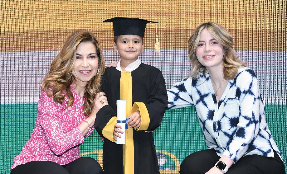 Princess Ghida Talal Graduates 100 Students from “Back-to-School” Program