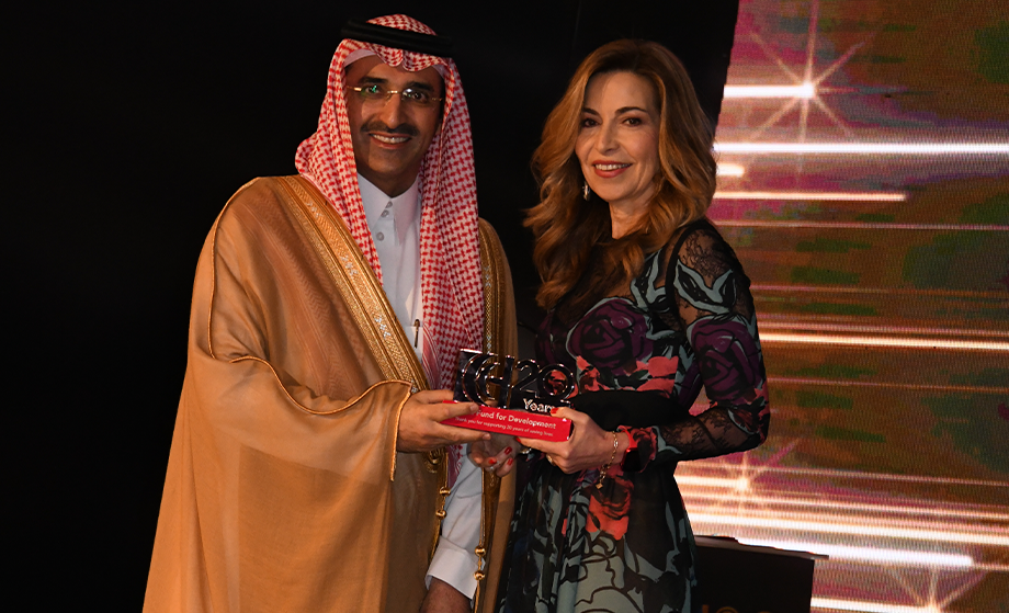 الملك يحضر احتفال عشرينية مؤسسة ومركز الحسين للسرطان