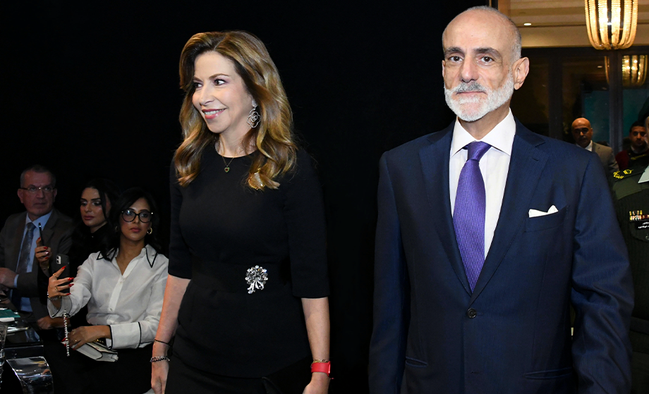 مندوبا عن جلالة الملك عبدالله الثاني سمو الأمير طلال بن محمد يكرّم الفائزين بجائزة الحسين لأبحاث السرطان للعام 2022