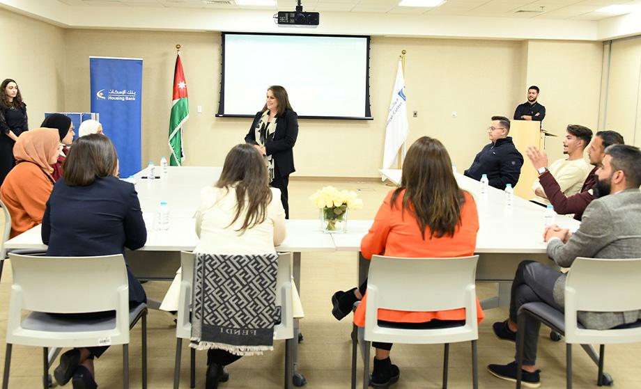 The Housing Bank Meets with Patients who Benefited from the University Scholarships