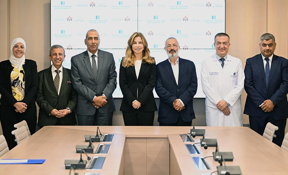 مجلس النواب الأردن يدعم عيادة الألم في المركز