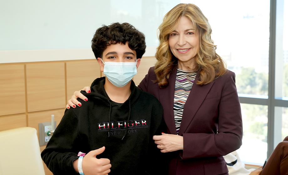 Princess Ghida Talal & Princess Rajaa bint Talal Visit KHCC’s Chemotherapy Patients
