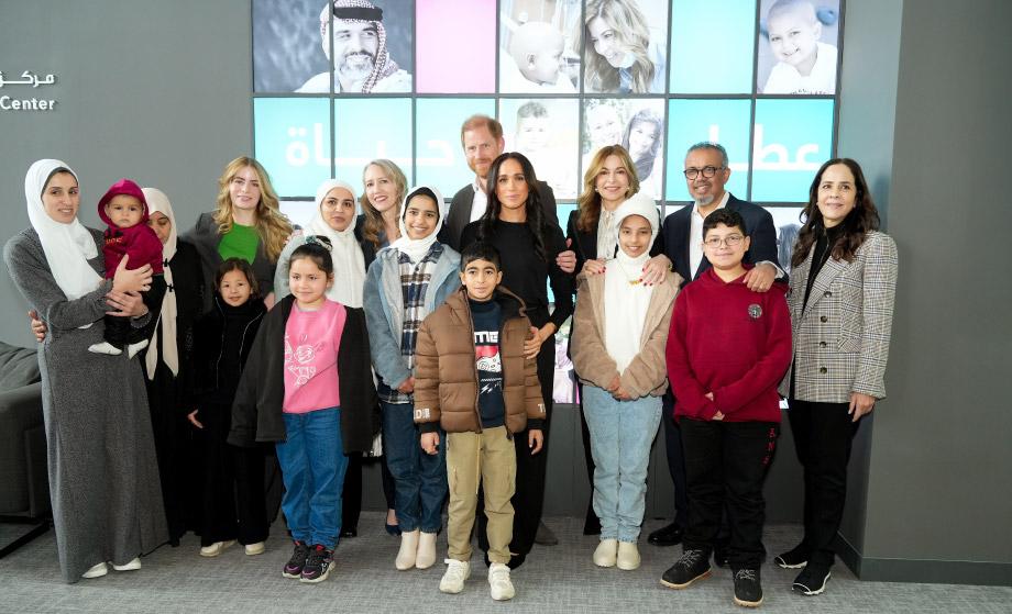 سموّ الأميرة غيداء طلال تستقبل وفدا من منظّمة الصحة العالميّة برفقة الأمراء هاري وميجان دوق ودوقة ساسكس