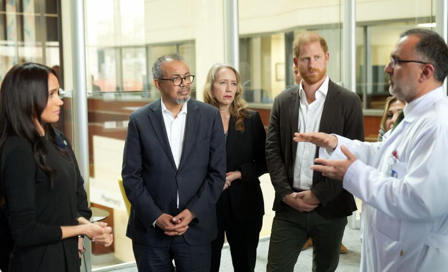 سموّ الأميرة غيداء طلال تستقبل وفدا من منظّمة الصحة العالميّة برفقة الأمراء هاري وميجان دوق ودوقة ساسكس