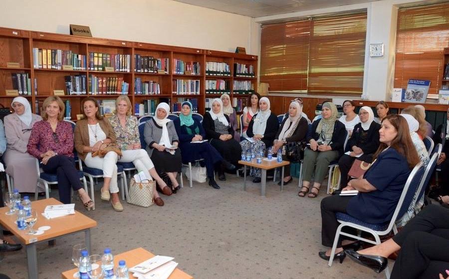 إطلاق نسخة مترجمة من كتاب "السّرطان مُعلّمي" للكاتبة لوسي أودونيل