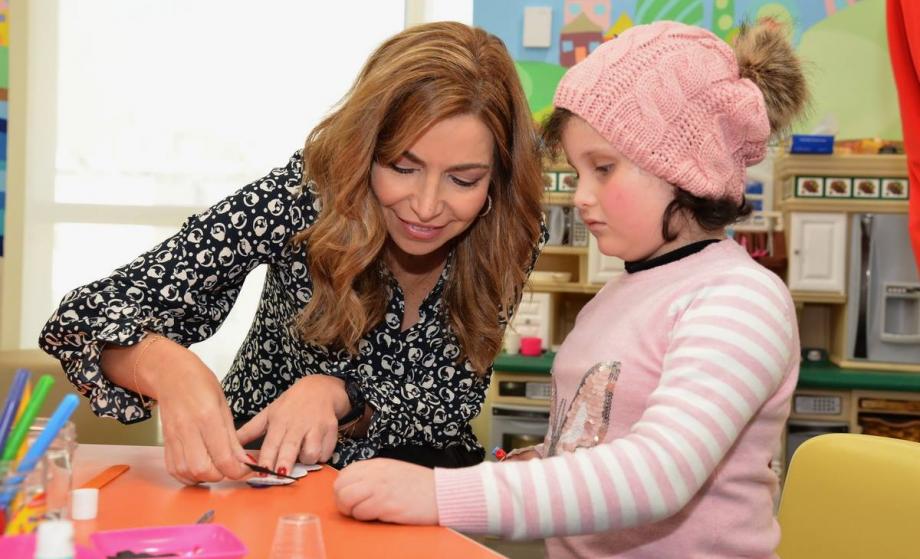 HRH Princess Ghida Talal Distributes Gifts to KHCC Pediatric Patients